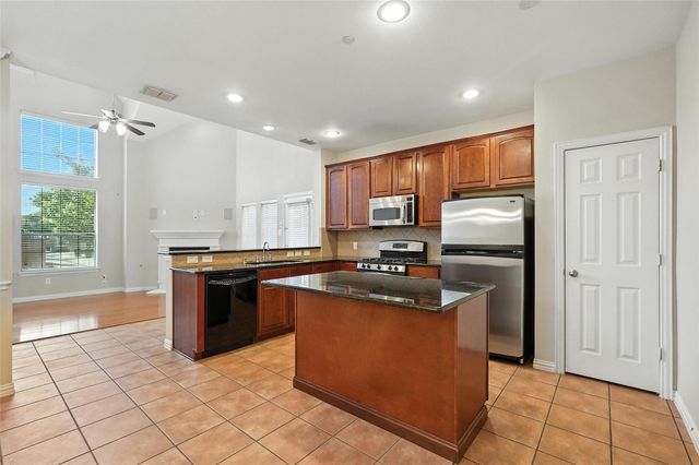 2101 Broadstone Drive, Plano, TX 75025