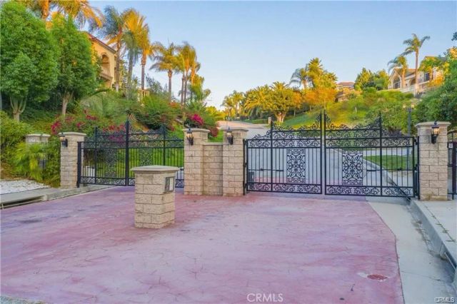 15477 SKYLINE DR, Hacienda Heights, CA 91745