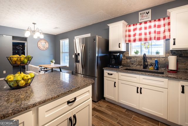 572 N Ola Road, Mcdonough, GA 30252