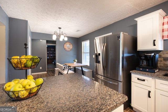 572 N Ola Road, Mcdonough, GA 30252