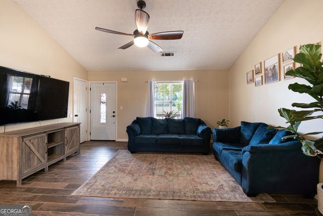 572 N Ola Road, Mcdonough, GA 30252