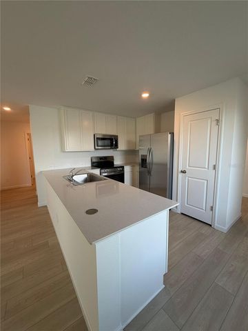 5639 MORANT BAY PATH, Kissimmee, FL 34758