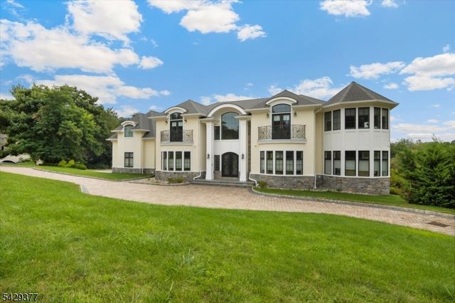 2 Brighton Ct, Livingston Twp., NJ 07039