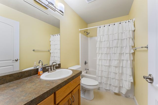 105 Cedar Ridge Terrace, Rogue River, OR 97537