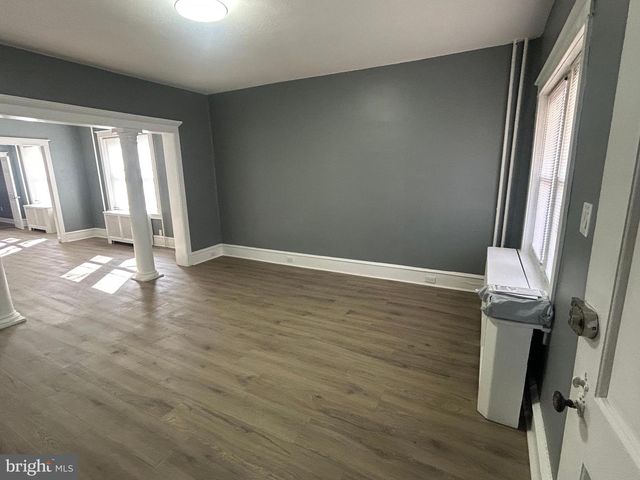 1352 CARL MILLER BLVD, Camden, NJ 08104