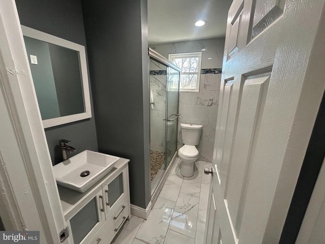 1352 CARL MILLER BLVD, Camden, NJ 08104