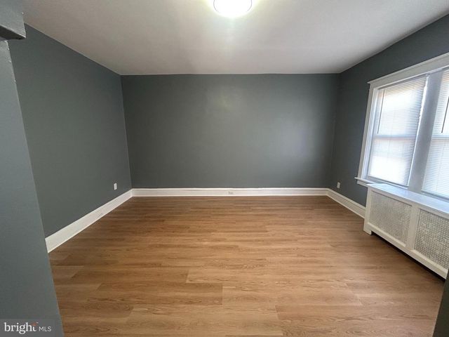 1352 CARL MILLER BLVD, Camden, NJ 08104