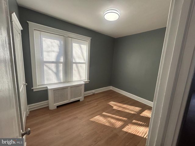 1352 CARL MILLER BLVD, Camden, NJ 08104