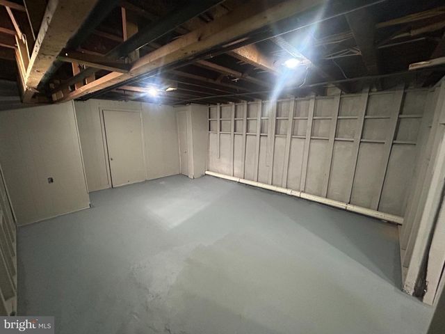 1352 CARL MILLER BLVD, Camden, NJ 08104
