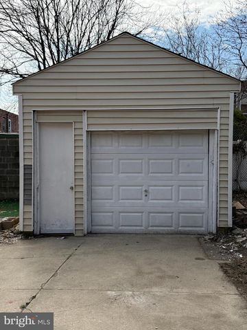 1352 CARL MILLER BLVD, Camden, NJ 08104