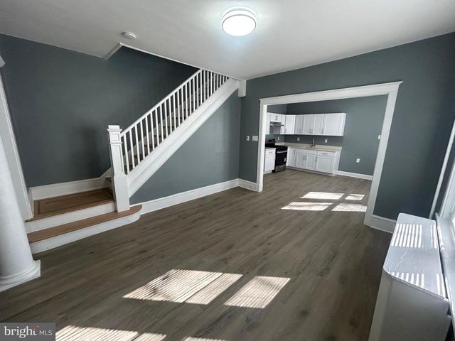 1352 CARL MILLER BLVD, Camden, NJ 08104