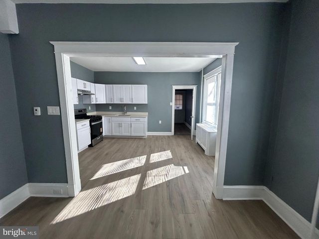 1352 CARL MILLER BLVD, Camden, NJ 08104