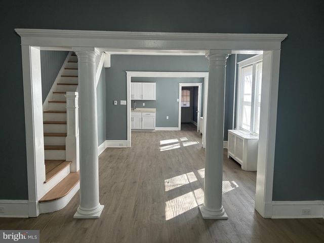 1352 CARL MILLER BLVD, Camden, NJ 08104