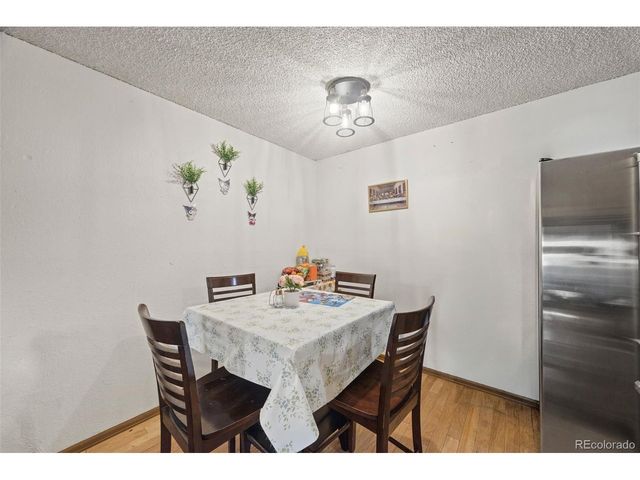 10211 Ura Ln 5-106, Denver, CO 80260