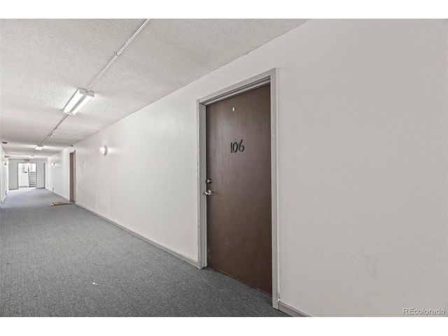 10211 Ura Ln 5-106, Denver, CO 80260
