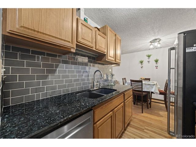 10211 Ura Ln 5-106, Denver, CO 80260