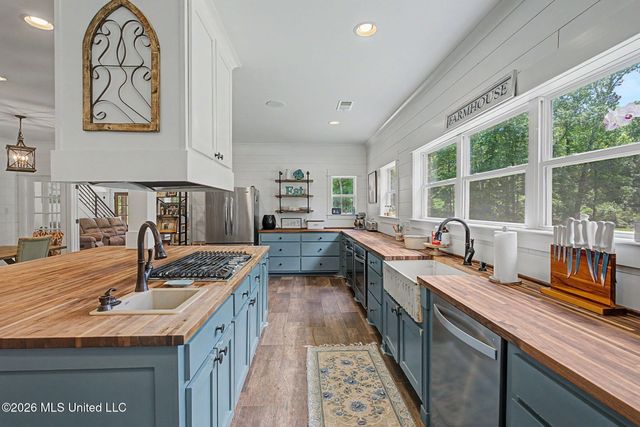 5665 Mcingvale Road, Hernando, MS 38632