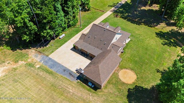 5665 Mcingvale Road, Hernando, MS 38632