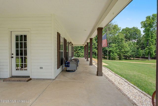 5665 Mcingvale Road, Hernando, MS 38632