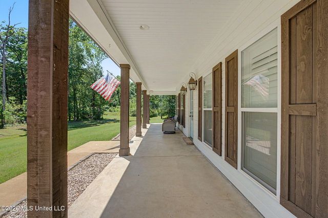 5665 Mcingvale Road, Hernando, MS 38632