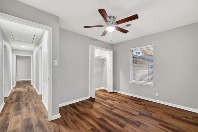 515 Maple Way, Houston, TX 77015