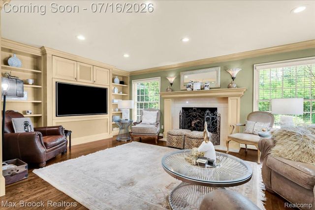 1451 Courtleigh Terrace, Bloomfield Hills, MI 48301