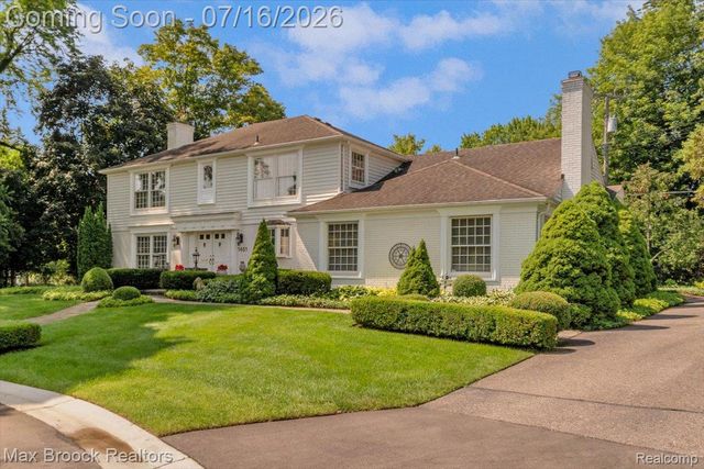 1451 Courtleigh Terrace, Bloomfield Hills, MI 48301