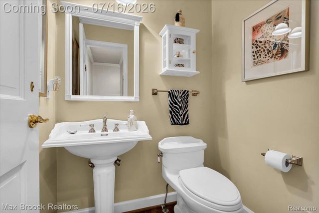 1451 Courtleigh Terrace, Bloomfield Hills, MI 48301
