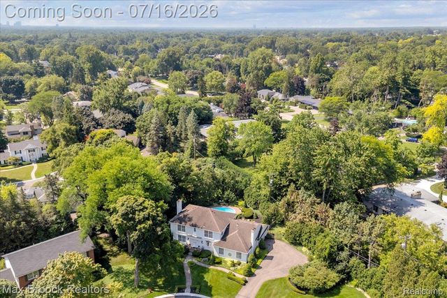 1451 Courtleigh Terrace, Bloomfield Hills, MI 48301