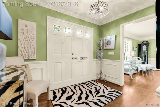 1451 Courtleigh Terrace, Bloomfield Hills, MI 48301