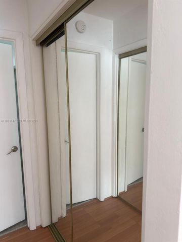 1284 NE 191 1284, North Miami Beach, FL 33179