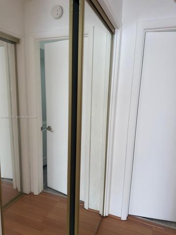 1284 NE 191 1284, North Miami Beach, FL 33179