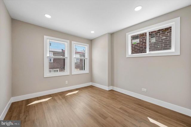 1996 73RD AVE, Philadelphia, PA 19138