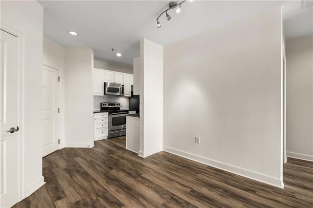 325 E Paces Ferry Road NE 1704, Atlanta, GA 30305