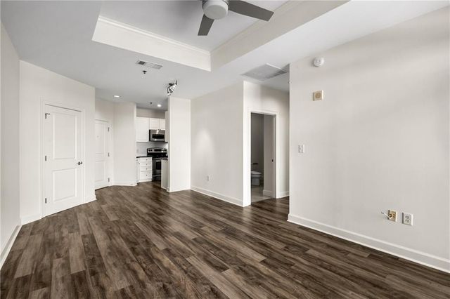 325 E Paces Ferry Road NE 1704, Atlanta, GA 30305