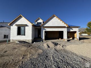 239 E 690 N, Providence, UT 84332