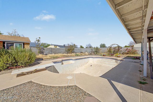 7214 W DESERT COVE Avenue, Peoria, AZ 85345
