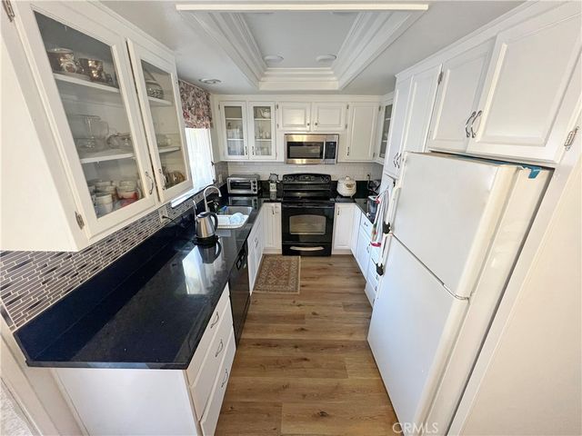 2056 Via Mariposa E A, Laguna Woods, CA 92637