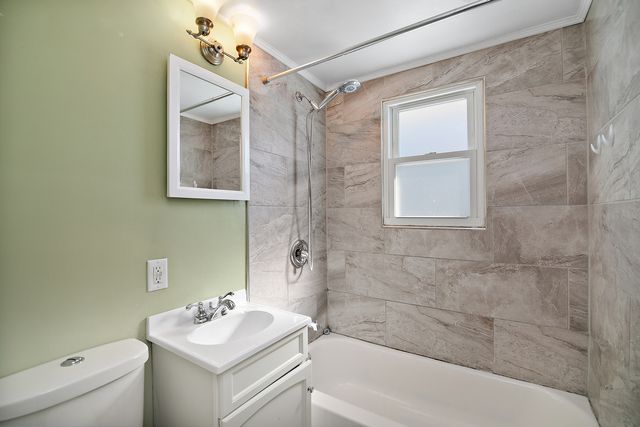 42 Hanson Drive, Bourbonnais, IL 60914