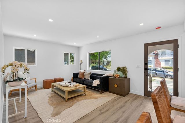4562 W 142nd Street, Hawthorne, CA 90250
