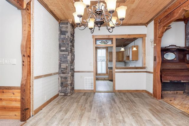 203 E Main Street, Blanchester, OH 45107