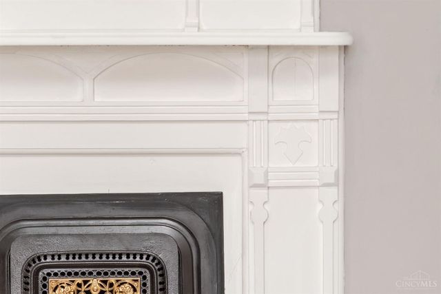 203 E Main Street, Blanchester, OH 45107