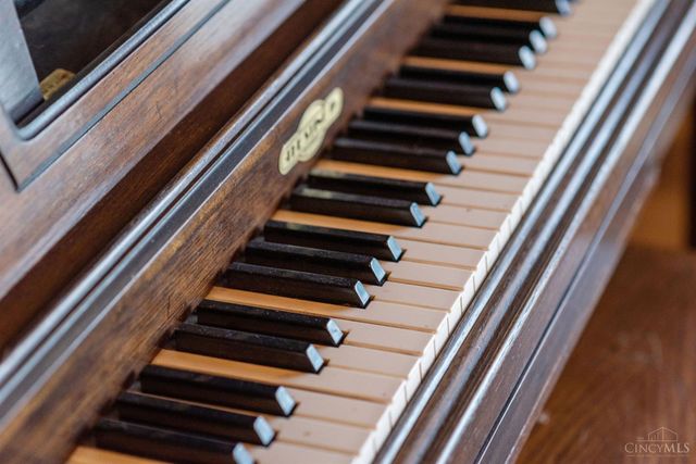 203 E Main Street, Blanchester, OH 45107