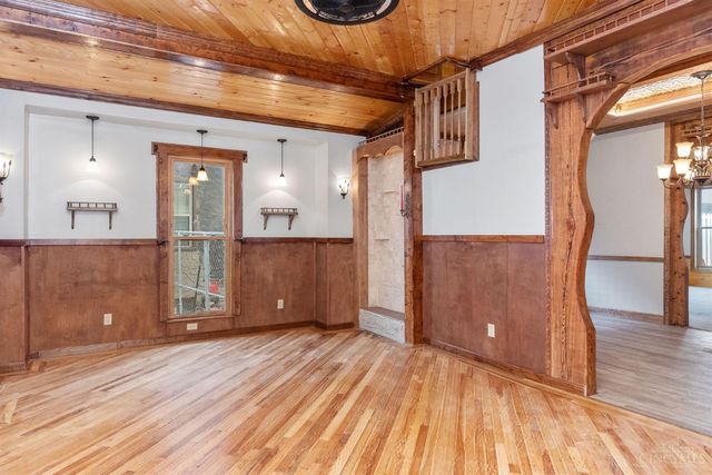 203 E Main Street, Blanchester, OH 45107