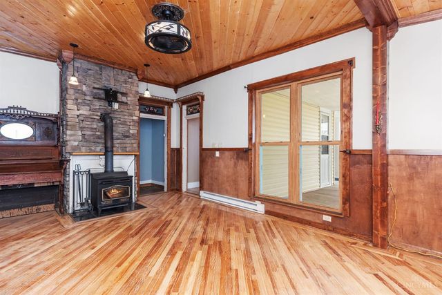 203 E Main Street, Blanchester, OH 45107