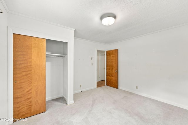 285 Mcdairmid Road, Pinehurst, NC 28374