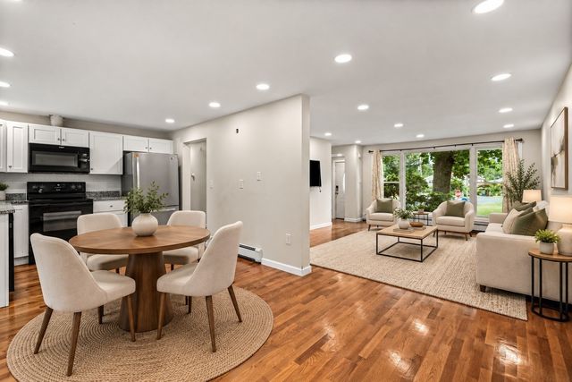 4 Niles Rd, Randolph, MA 02368