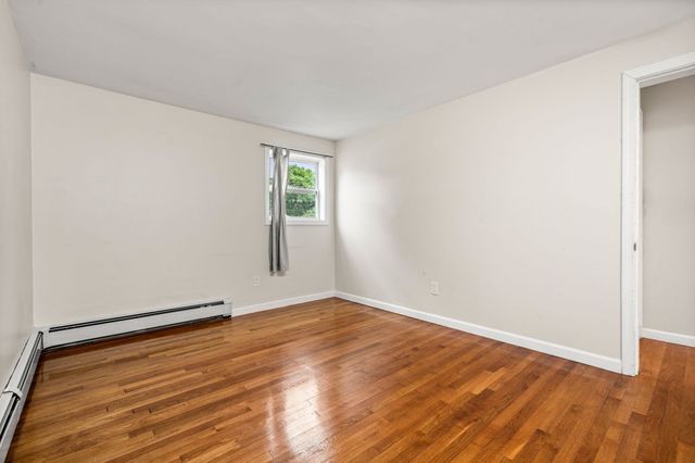 4 Niles Rd, Randolph, MA 02368
