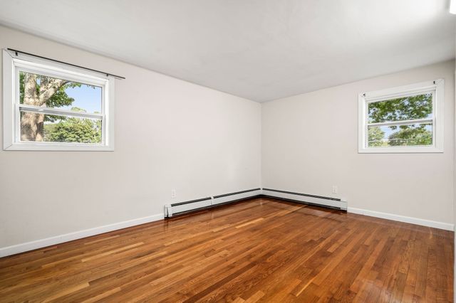 4 Niles Rd, Randolph, MA 02368