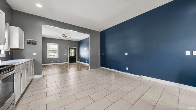 2103 H Street, Bedford, IN 47421